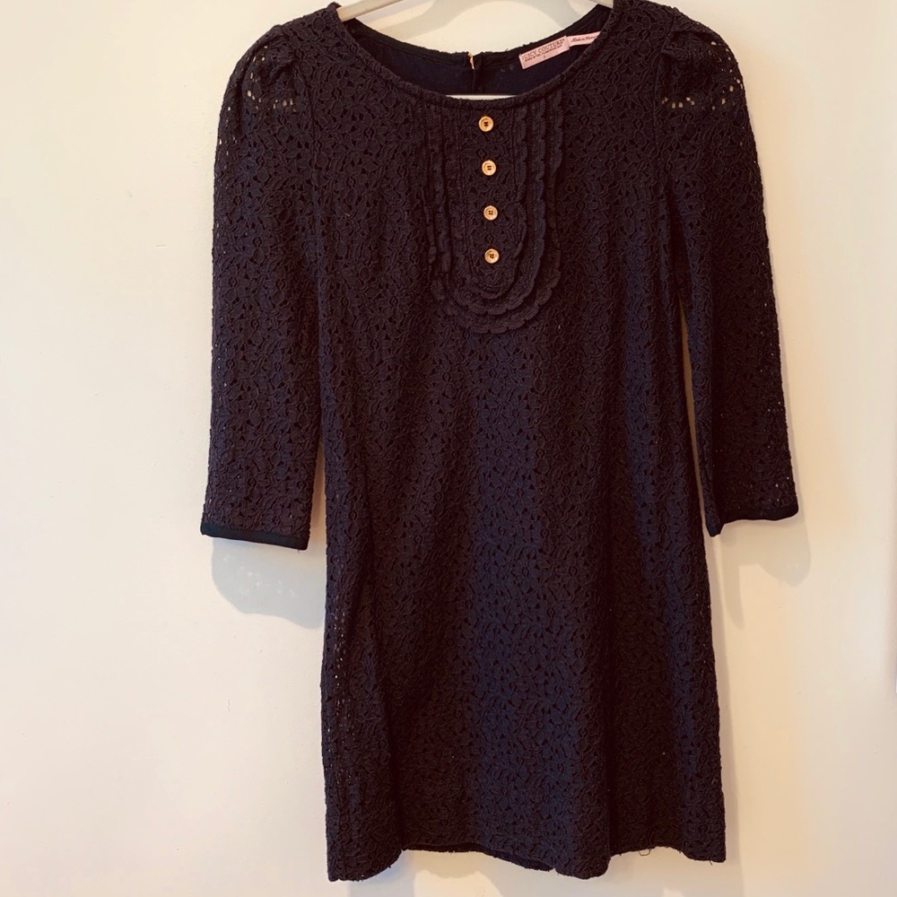 Black lace dress